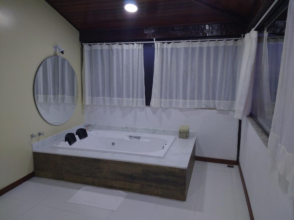 Habitación Doble Deluxe con bañera de hidromasaje